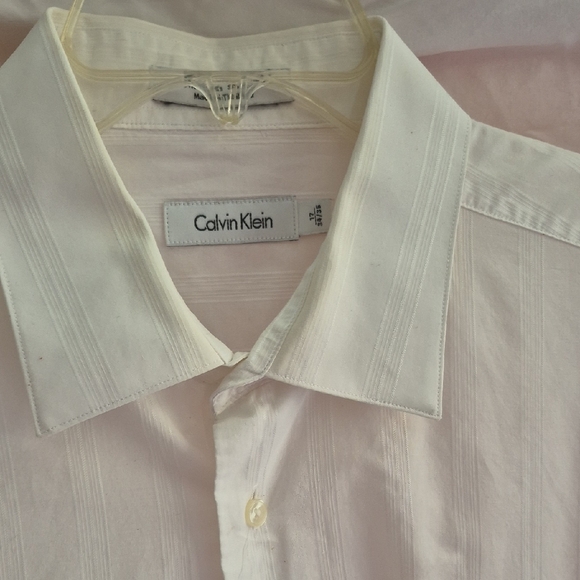 Calvin Klein Men's Cream Dress Shirt - Picture 1 of 9